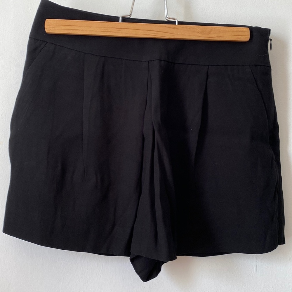 Ann Taylor Loft Black Skirt Shorts Skort Size 00P